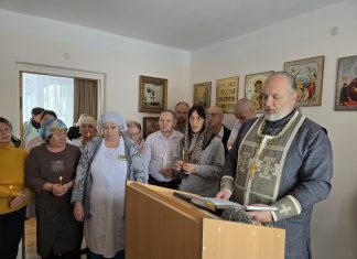 Иерей Максим Белов посетил Северский психоневрологический интернат