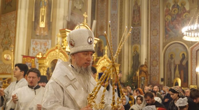 В праздник Рождества Христова Митрополит Василий совершил Божественную литургию в Свято-Екатерининском кафедральном соборе города Краснодара