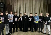 Иерей Андрей Тарасенко встретился со студентами Краснодарского колледжа электронного приборостроения