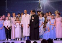 В Межшкольном эстетическом центре города Краснодара состоялся Рождественский спектакль