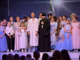 В Межшкольном эстетическом центре города Краснодара состоялся Рождественский спектакль