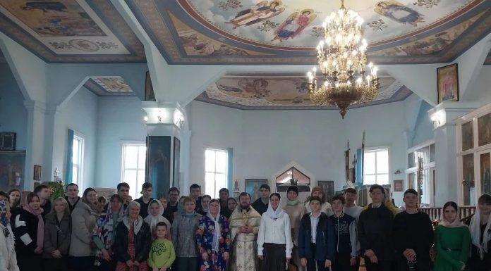 В 17-м Полтавском благочинии проходит Сретенский молодежный фестиваль