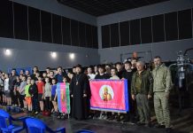 В День православной молодежи в 17-ом Полтавском районном благочинии прошли соревнования по гиревому спорту