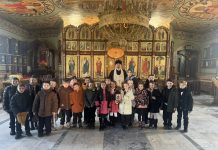 Храм Святой Троицы станицы Динской посетили ученики казачьего класса лицея № 1 станицы Динской