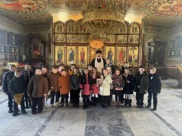 Храм Святой Троицы станицы Динской посетили ученики казачьего класса лицея № 1 станицы Динской