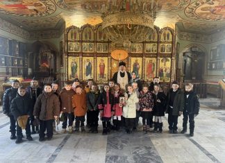 Храм Святой Троицы станицы Динской посетили ученики казачьего класса лицея № 1 станицы Динской