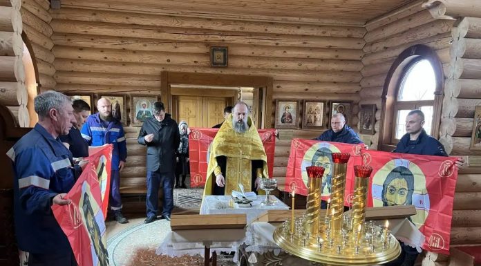 Священнослужители 12-го Белореченского благочиннического округа совершили чин освящения воинских знамен