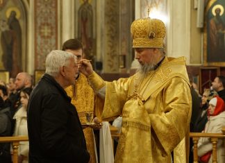 В канун Недели Торжества Православия митрополит Василий совершил Всенощное бдение в Свято-Екатерининском кафедральном соборе