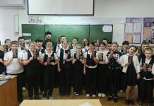 Иерей Елисей Андреев рассказал юным казакам о Великом Посте