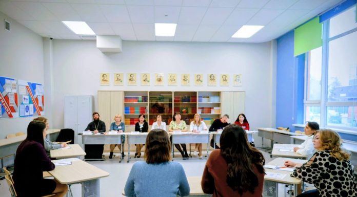 Протоиерей Иоанн Воронов принял участие в работе жюри конкурса «Учитель года города Краснодара»