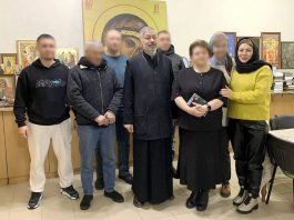 Иерей Евгений Ромазев принял участие в собрании группы анонимных алкоголиков