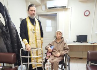 Священник храма Вознесения Господня посетил геронтологический центр «Екатеринодар»