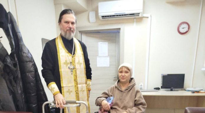 Священник храма Вознесения Господня посетил геронтологический центр «Екатеринодар»