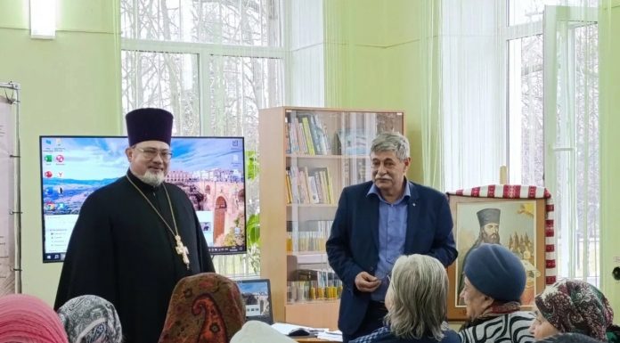 Протоиерей Владимир Капустин принял участие в лекции, посвященной протоиерею Кириллу Россинскому