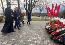 Благочинный принял участие в торжественно-траурном мероприятии в ст. Смоленской