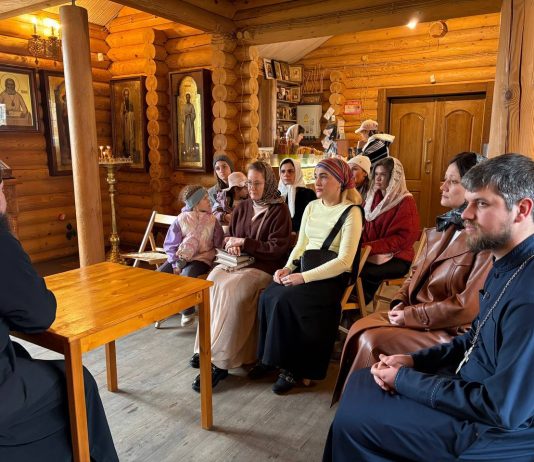 Первое собрание сестер милосердия состоялось в храме преподобного Алексия, человека Божьего