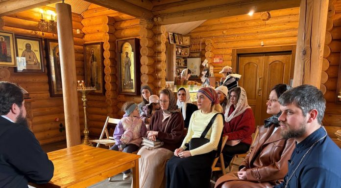 Первое собрание сестер милосердия состоялось в храме преподобного Алексия, человека Божьего