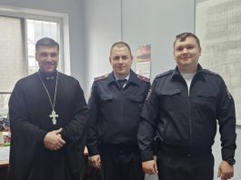 Иерей Давид Кочаров поздравил сотрудников полиции с Днём защитника Отечества