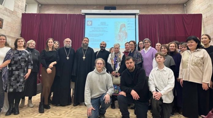 Делегация епархиального отдела по социальному служению и благотворительности посетила Рождественские чтения