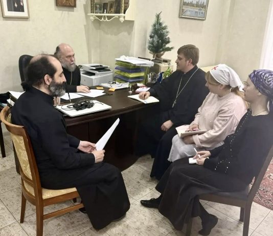 Окормление больниц и помощь бездомным обсудили в Социальном отделе Екатеринодарской епархии