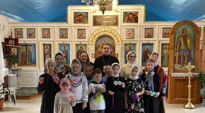 Школьники посетили Михайло-Архангельский храм ст. Мартанской