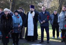 Протоиерей Олег Криволап совершил молитвенное поминовение погибших в годовщину освобождения Краснодара