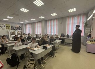 Иерей Андрей Тарасенко провел встречи со школьниками в в рамках проекта «Час духовности»