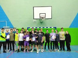 В Краснодарском гуманитарно-технологическом колледже состоялся турнир по волейболу, приуроченный к Дню православной молодежи