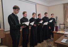 В духовном центре храма Святой Троицы станицы Динской прошла встреча с семинаристами