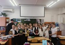 Иерей Елисей Андреев провёл беседу с учениками казачьего класса