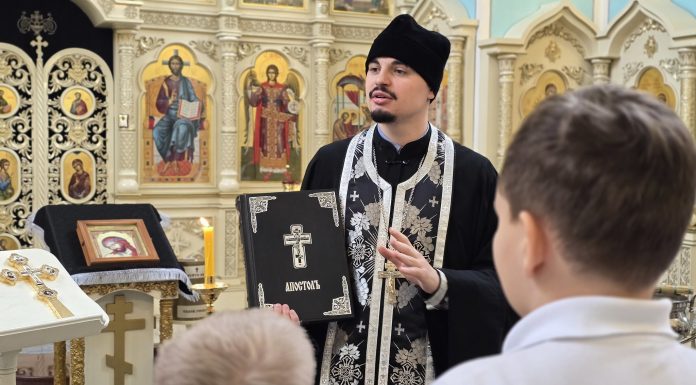 Введенский храм станицы Динской посетили ученики пятых классов