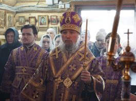 Митрополит Василий возглавил Всенощное бдение в храме иконы Божией Матери «Казанская» в станице Имеретинской