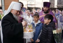 Митрополит Василий совершил Божественную литургию в храме сорока Севастийских мучеников города Краснодара