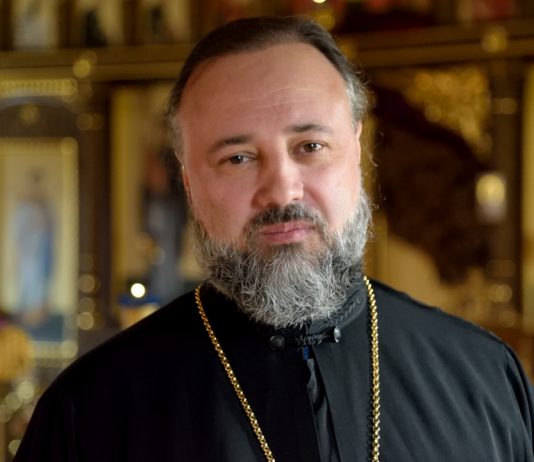 Протоиерей Роман Цокур о дежурстве в военном госпитале города Луганска