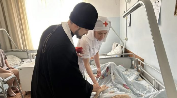 Иерей Николай Козак навестил подопечных хосписа города Краснодара