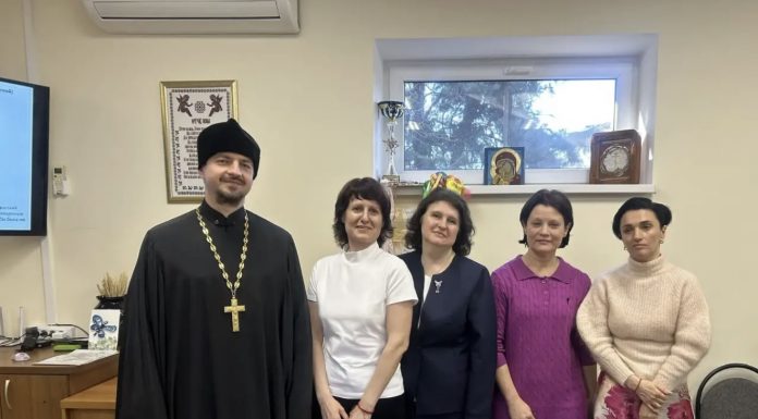 В храме Святого Духа состоялась творческая встреча, приуроченная к празднованию Дня православной книги