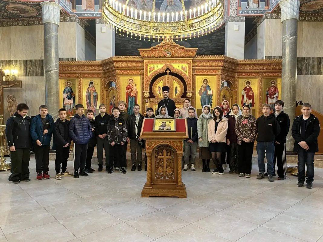 image-28-03-26-01-35