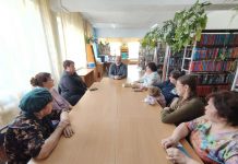 Иерей Максим Белов принял участие во встрече литературного клуба в Северской районной библиотеке