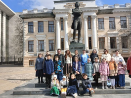 Воспитанники воскресной школы храма свт. Николая посетили библиотеку им. А. С. Пушкина