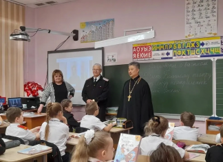 Иерей Вячеслав Ли провел уроки духовной направленности в МАОУ СОШ № 93 г. Краснодара