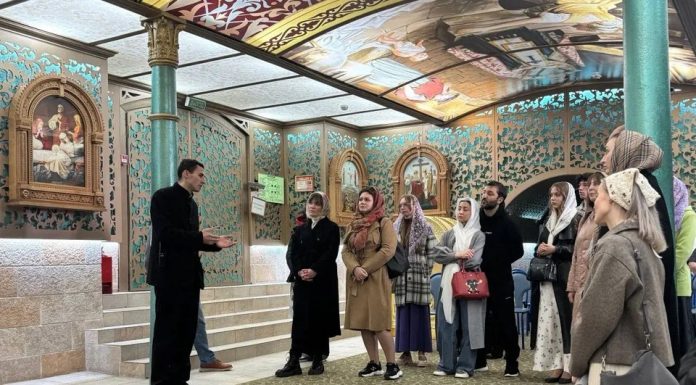 В Свято-Троицком соборе состоялась заключительная экскурсия