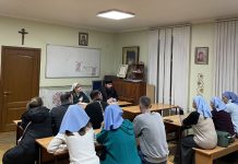 Встреча сестер милосердия состоялась в храме в честь иконы Божией Матери «Целительница»