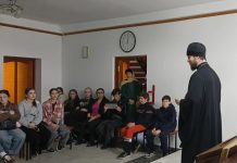 В 17-ом Полтавском благочинии прошла выставка старинных и редких книг из фондов Церковно-исторического кабинета Екатеринодарской духовной семинарии