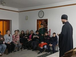 В 17-ом Полтавском благочинии прошла выставка старинных и редких книг из фондов Церковно-исторического кабинета Екатеринодарской духовной семинарии