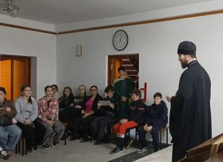 В 17-ом Полтавском благочинии прошла выставка старинных и редких книг из фондов Церковно-исторического кабинета Екатеринодарской духовной семинарии