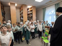 Духовник православной школы 14-го Динского районного благочиния посетил учащихся накануне Благовещения