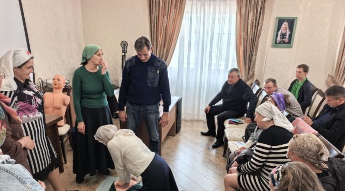 На базе храма Святой Троицы станицы Динской прошло второе занятие для сестёр милосердия в рамках проекта «Время Героев»