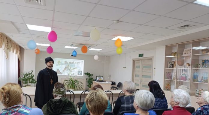 Иерей Николай Козак посетил Краснодарский комплексный центр социального обслуживания населения Карасунского округа