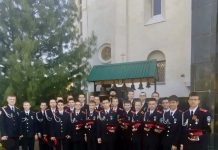 Кадеты Кубанского казачьего кадетского корпуса имени М. П. Бабыча посетили храм Святого Духа