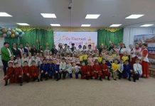 Священнослужители епархии посетили пасхальные утренники в детских садах